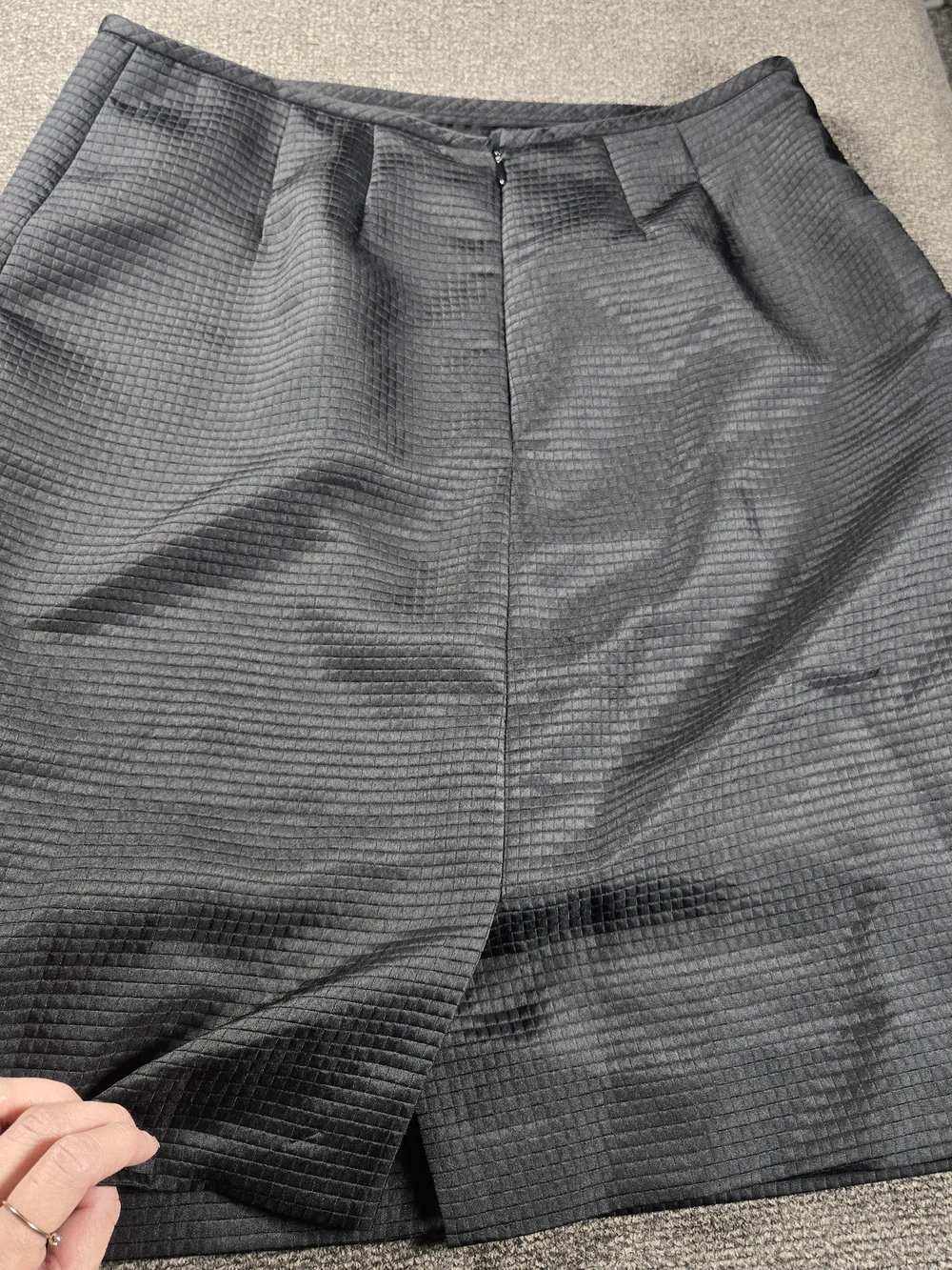 Calvin Klein Black Textured Pencil Skirt - Women